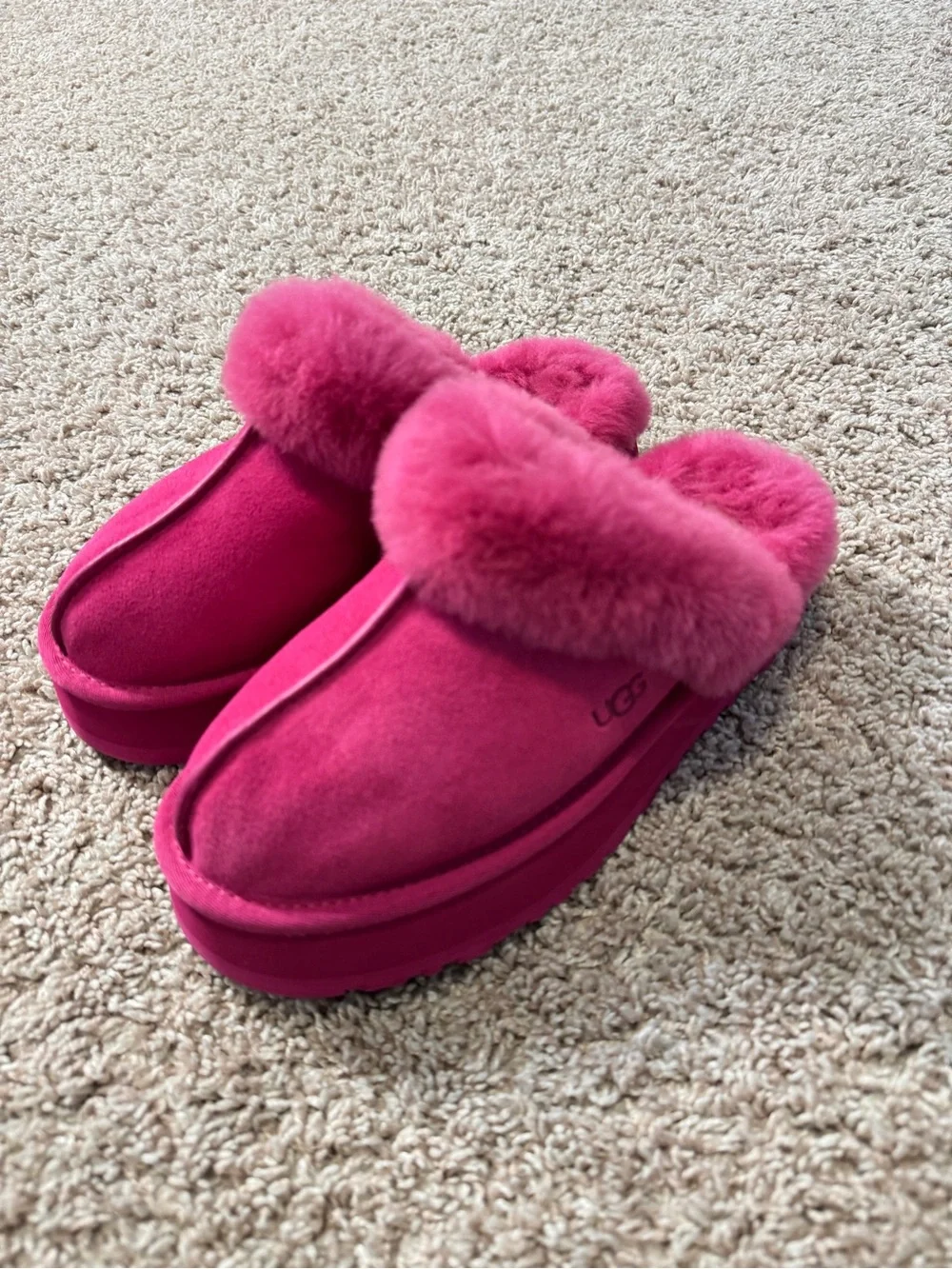 Ugg Disquette Women's Size 7 Pink Platform Slippers - Picture 2 of 10